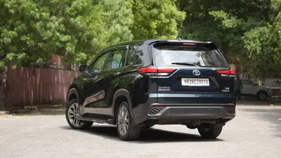 2025 Toyota Innova Hycross ZX Hybrid in Delhi NCR